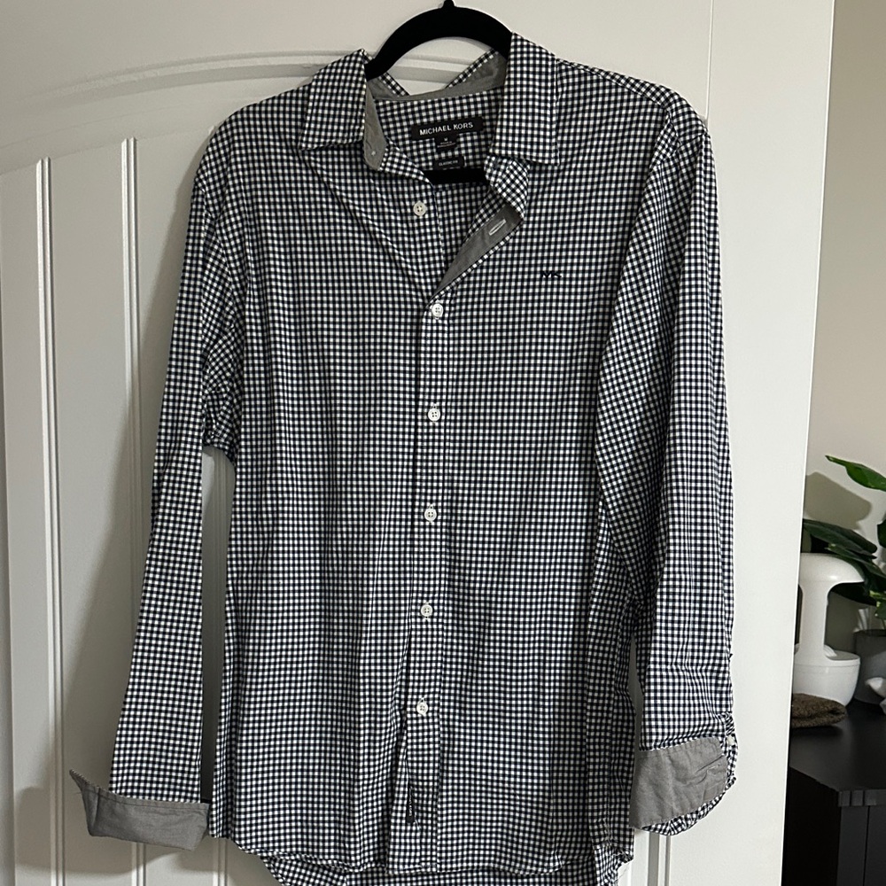 Men’s Michael Kors Navy blue button down - classic fit